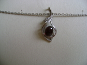 Кулон с гранатом